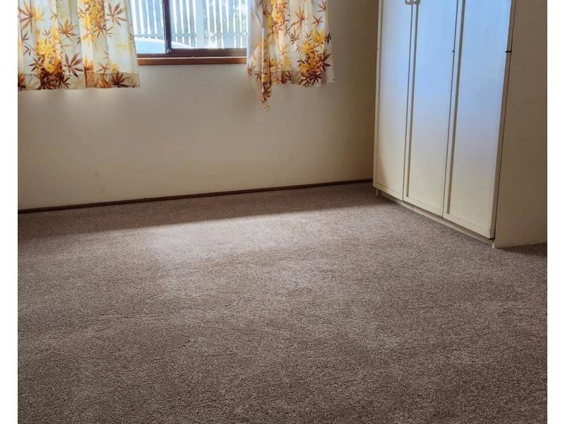 17 Martins Road, Qunaba QLD 4670