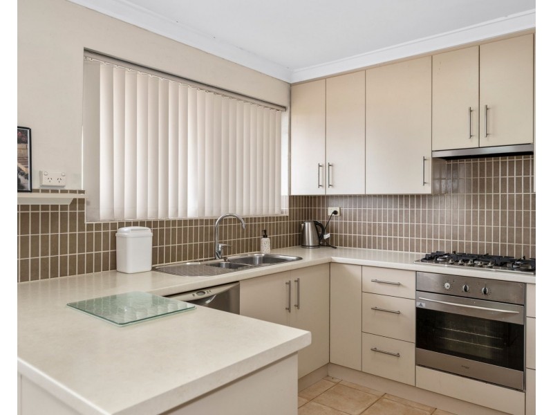 119 Currie Street, Warnbro WA 6169