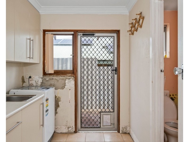 119 Currie Street, Warnbro WA 6169