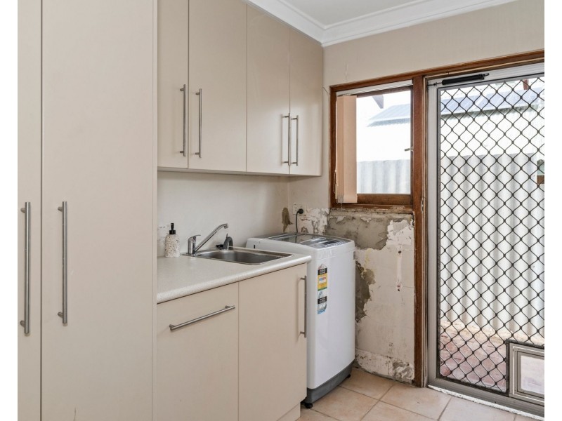 119 Currie Street, Warnbro WA 6169