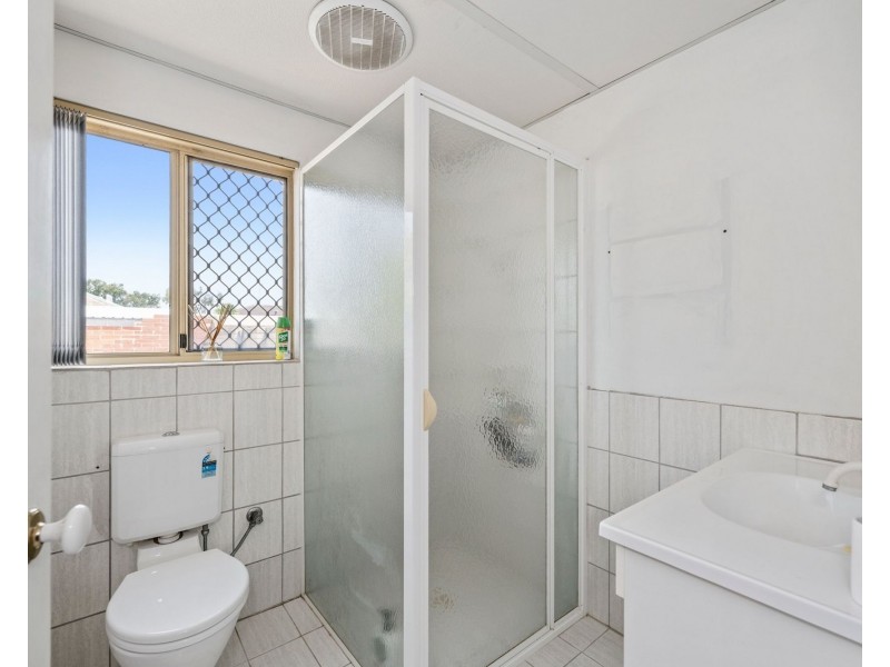 119 Currie Street, Warnbro WA 6169