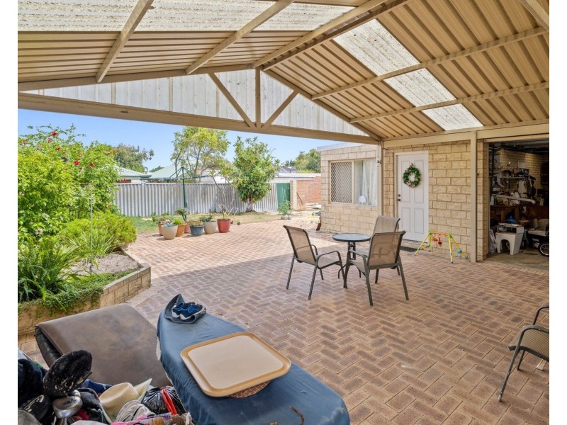 119 Currie Street, Warnbro WA 6169