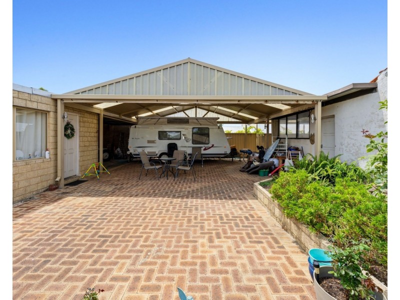 119 Currie Street, Warnbro WA 6169