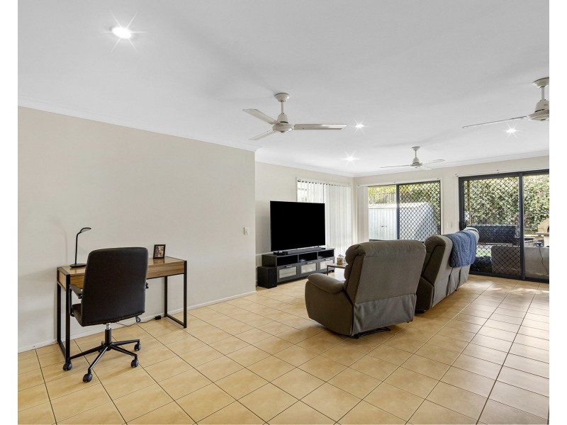 16 Village Way, Bracken Ridge QLD 4017