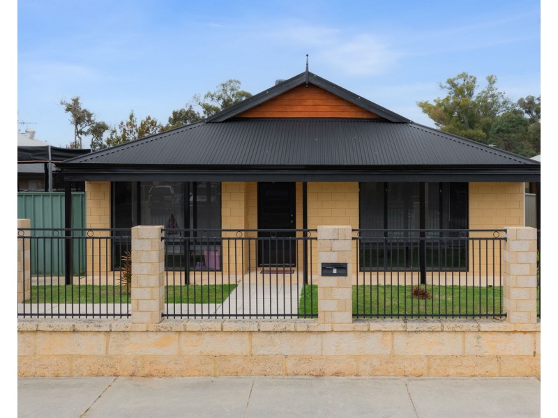 7 Winchester Court, Wellard WA 6170