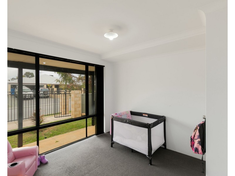 7 Winchester Court, Wellard WA 6170