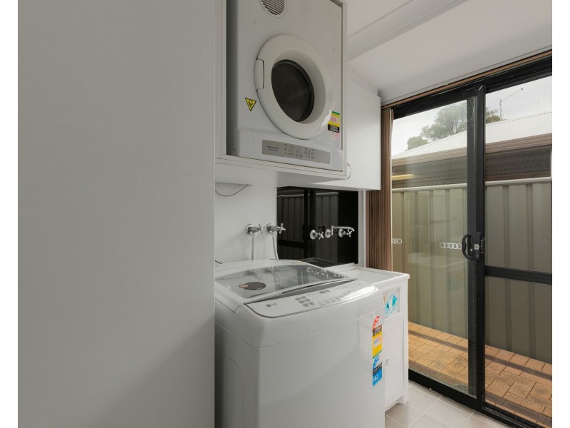 7 Winchester Court, Wellard WA 6170