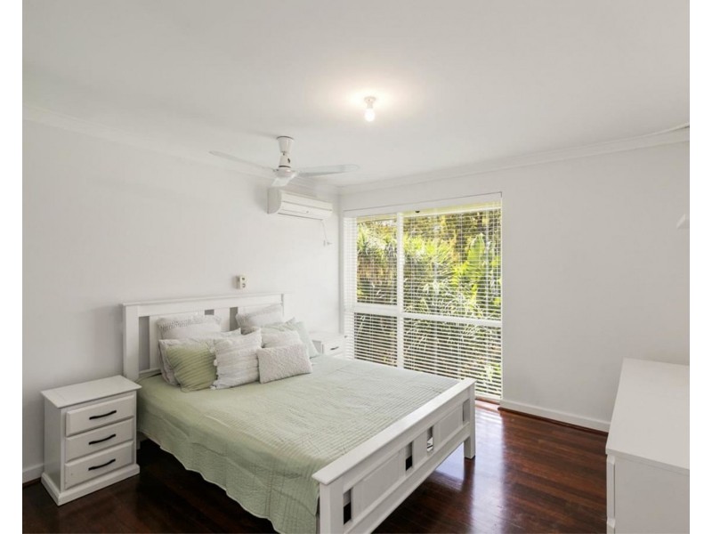 6 Broughton Way, Orelia WA 6167