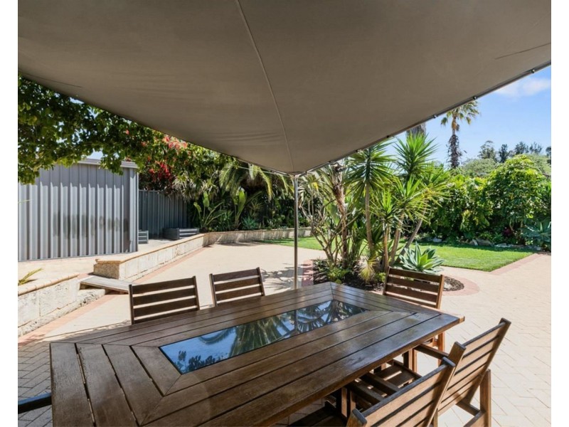 6 Broughton Way, Orelia WA 6167