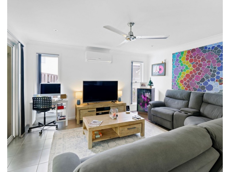 46 Diamantina Circuit, Pacific Pines QLD 4211