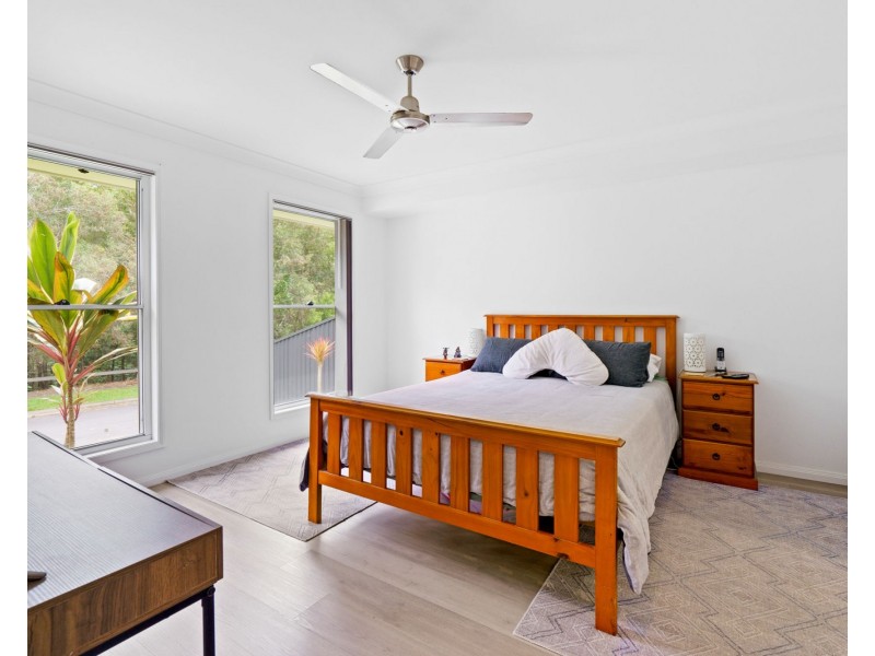 46 Diamantina Circuit, Pacific Pines QLD 4211