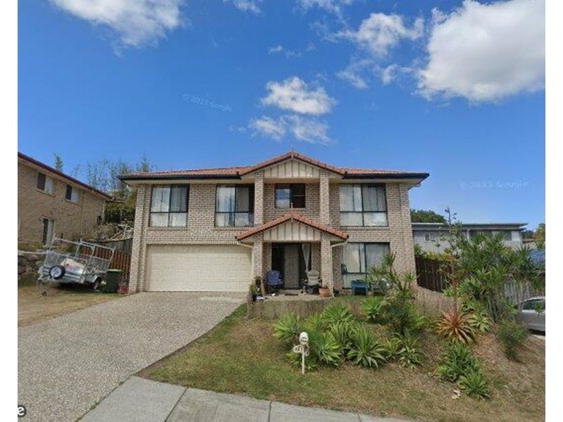 19 Yamba Street, Pacific Pines QLD 4211