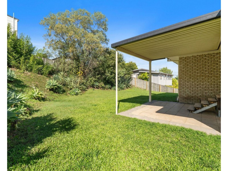 19 Yamba Street, Pacific Pines QLD 4211