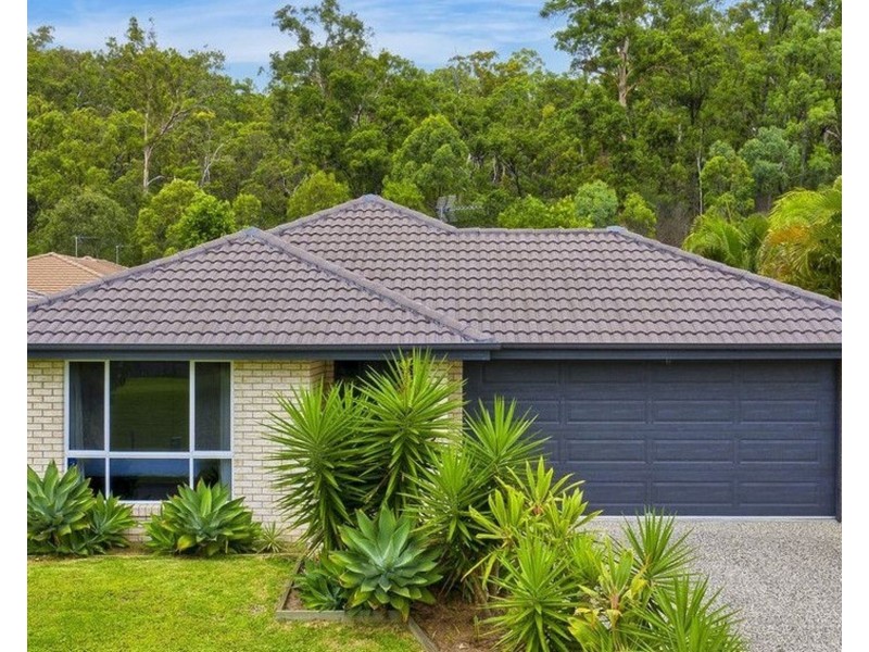 20 Bellinger Key, Pacific Pines QLD 4211
