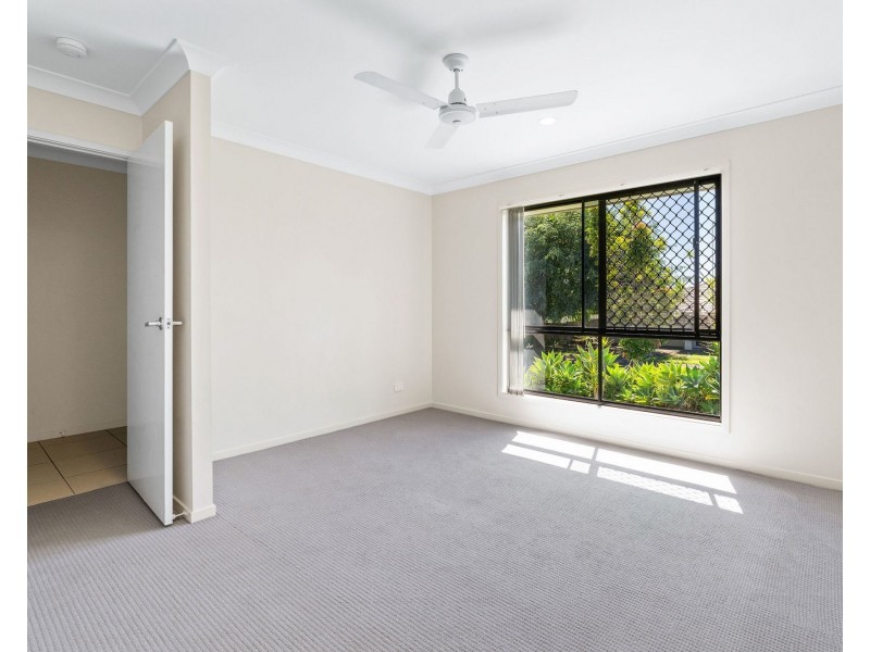 22 Bellinger Key, Pacific Pines QLD 4211