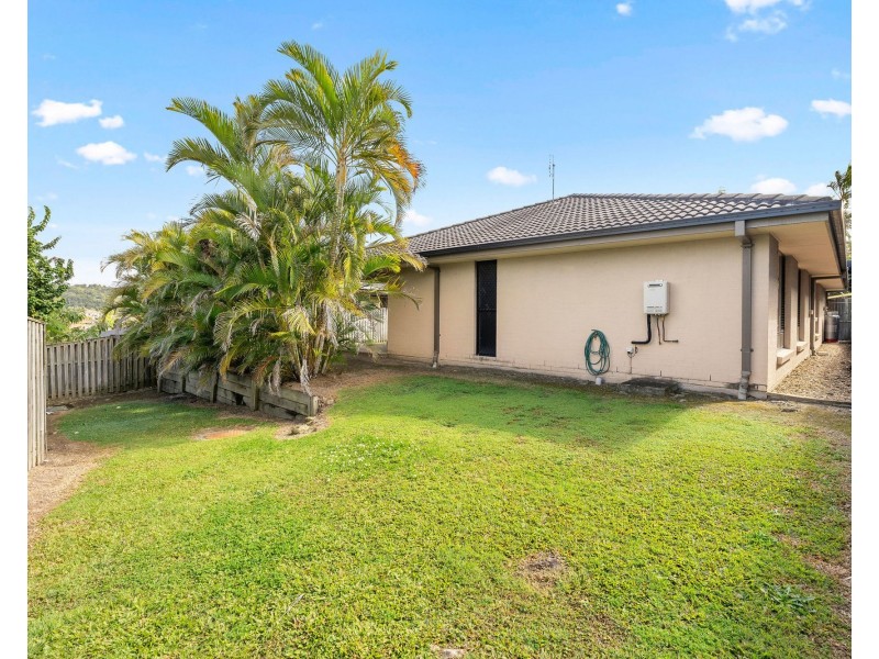 9 Brunswick Street, Pacific Pines QLD 4211