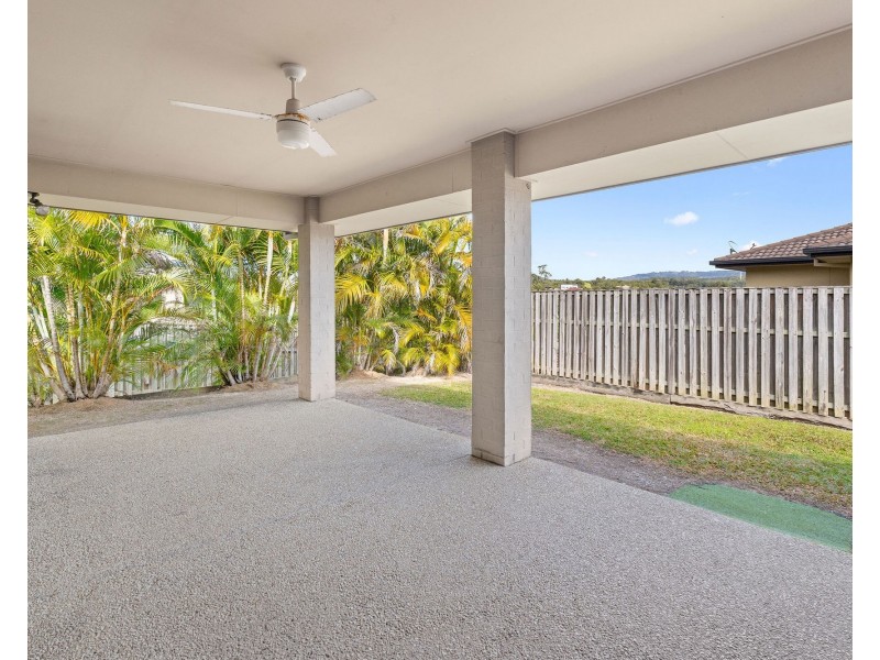 9 Brunswick Street, Pacific Pines QLD 4211