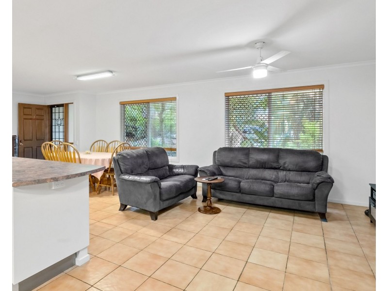 26 Alrex St, Everton Hills QLD 4053