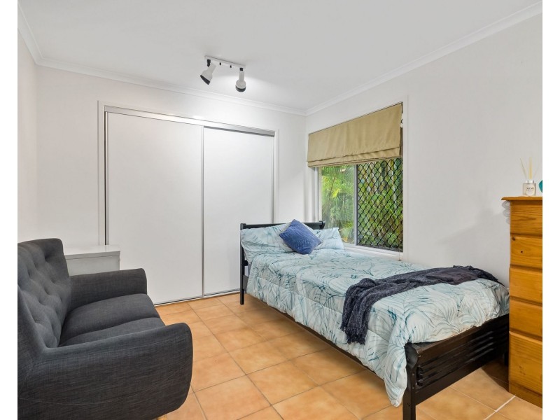 26 Alrex St, Everton Hills QLD 4053