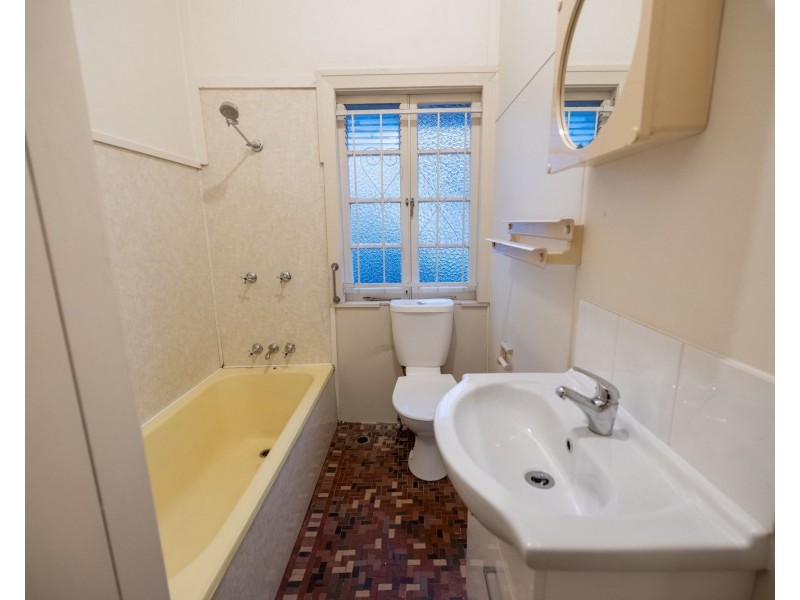 220A Coopers Camp road, Ashgrove QLD 4060