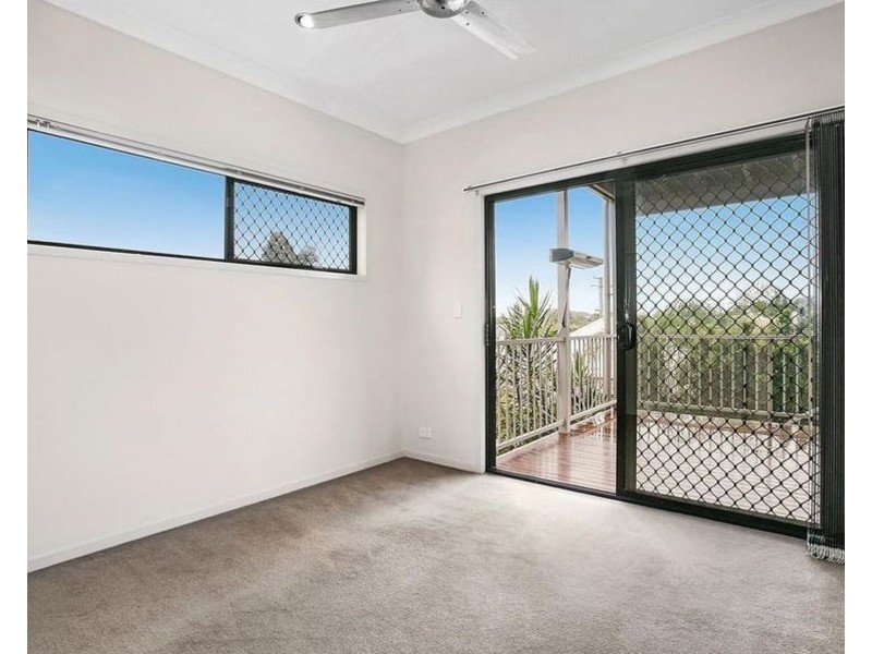37 Guildford Street, Kelvin Grove QLD 4059