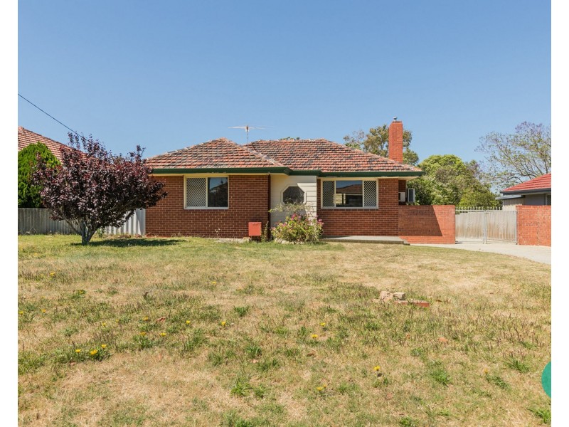 12 Hansen Street, Coolbellup WA 6163