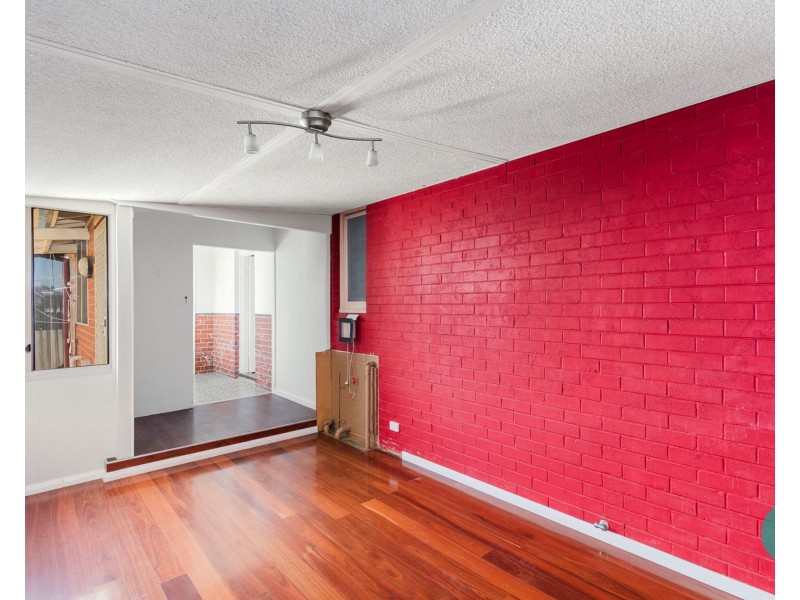 12 Hansen Street, Coolbellup WA 6163