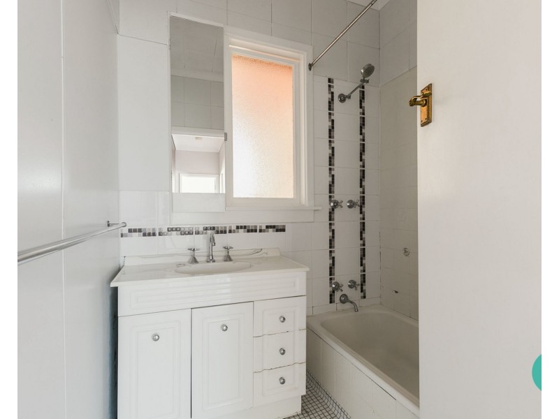 12 Hansen Street, Coolbellup WA 6163