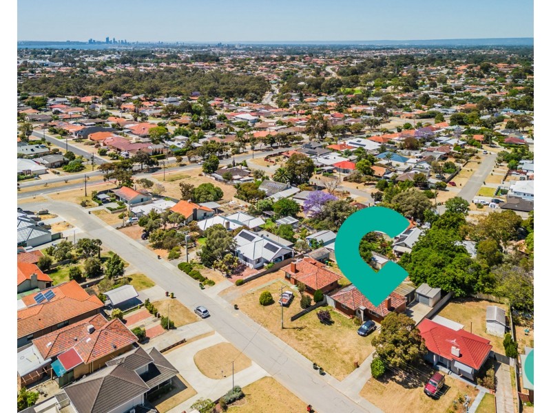 12 Hansen Street, Coolbellup WA 6163