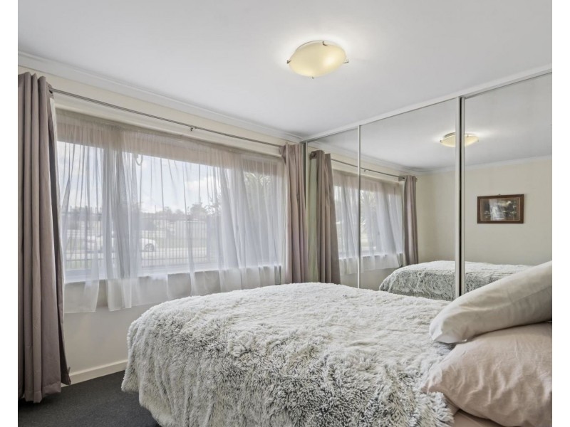 44 Lantana Way, Camillo WA 6111