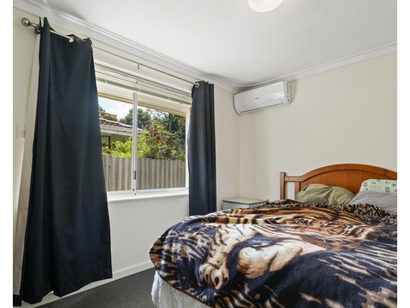 44 Lantana Way, Camillo WA 6111