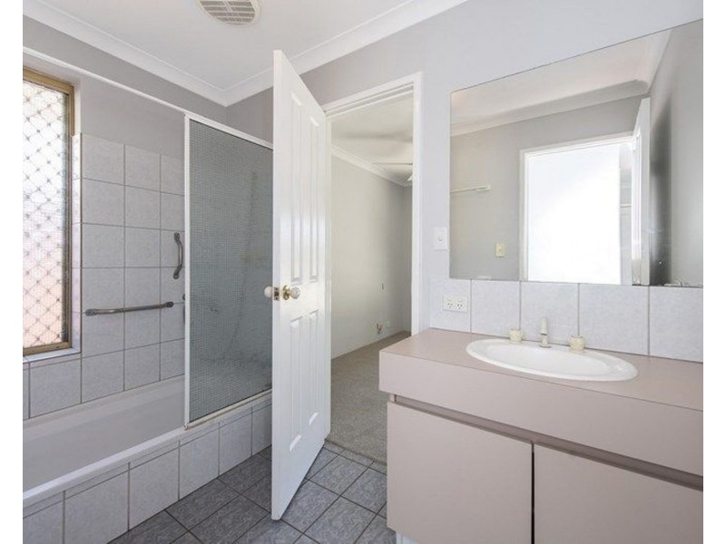 24 Cassilis Court, Greenfields WA 6210