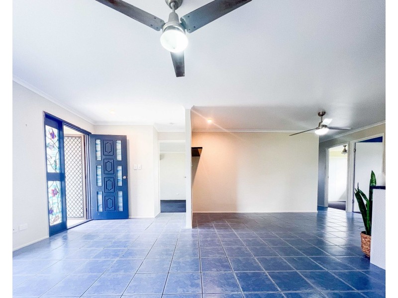 29 Gillian Street, Beachmere QLD 4510