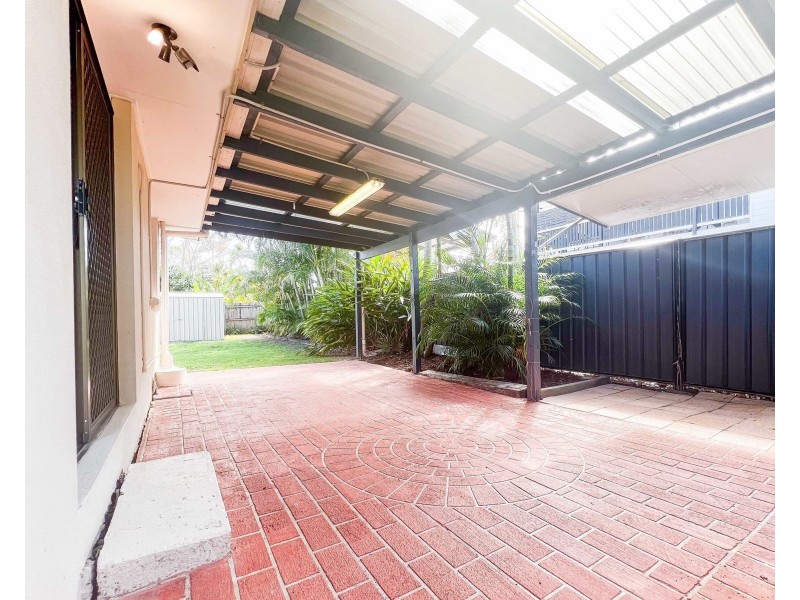 29 Gillian Street, Beachmere QLD 4510