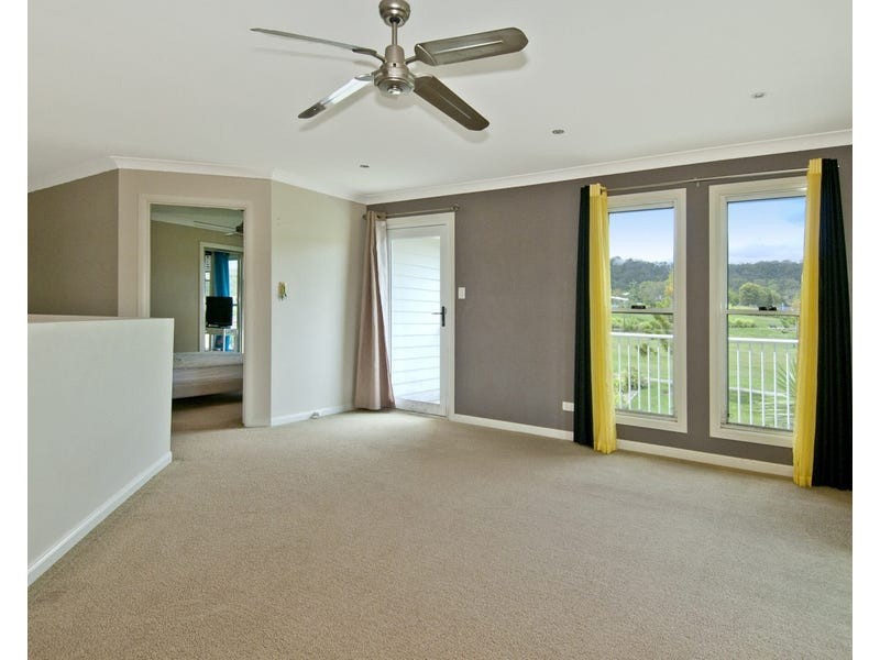 20 Hawkesbury Avenue, Pacific Pines QLD 4211