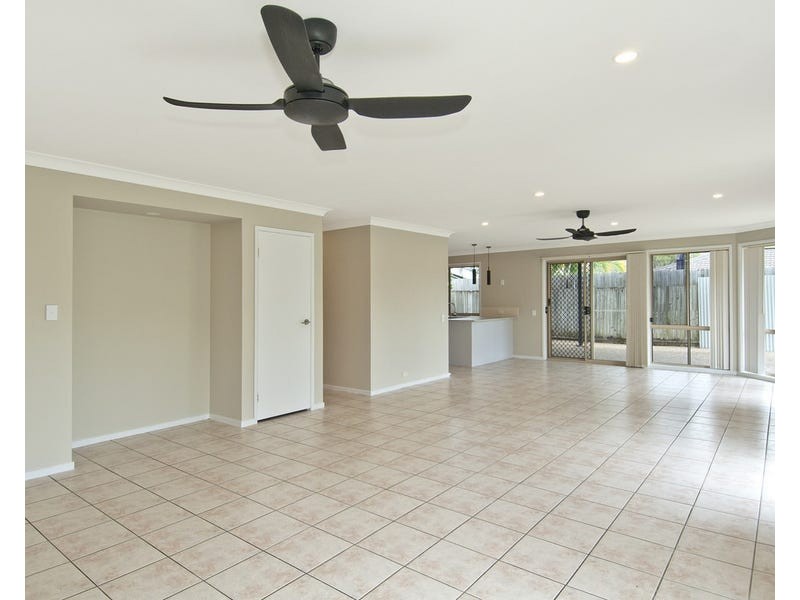 34 Barrs Avenue, Oxenford QLD 4210