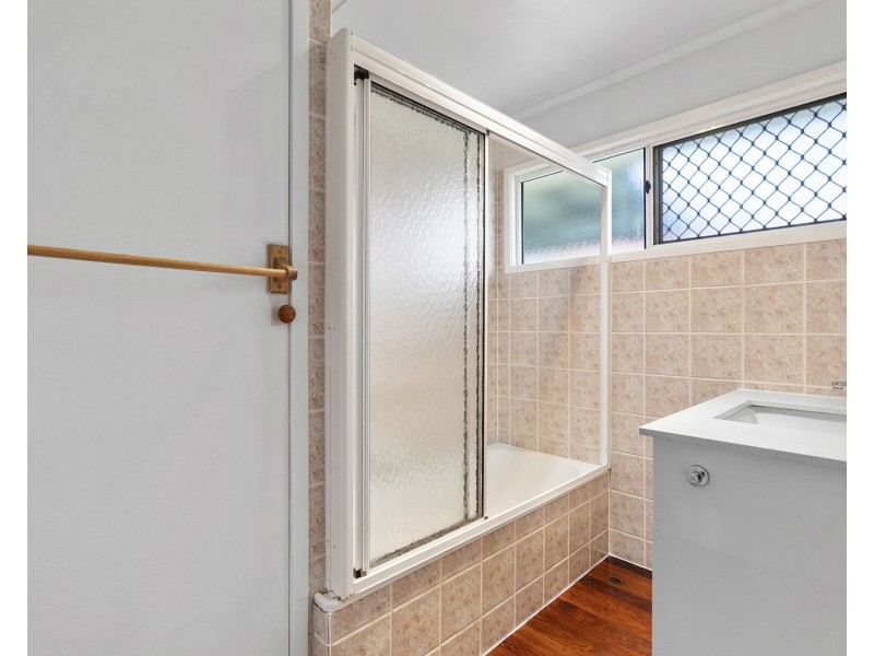 16 Enid Street, Bracken Ridge QLD 4017