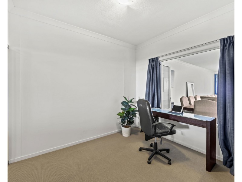 206/43 Harbour Town Drive, Biggera Waters QLD 4216