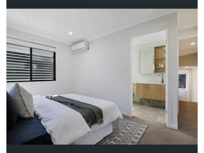 4/73 Railway Parade, Norman Park QLD 4170
