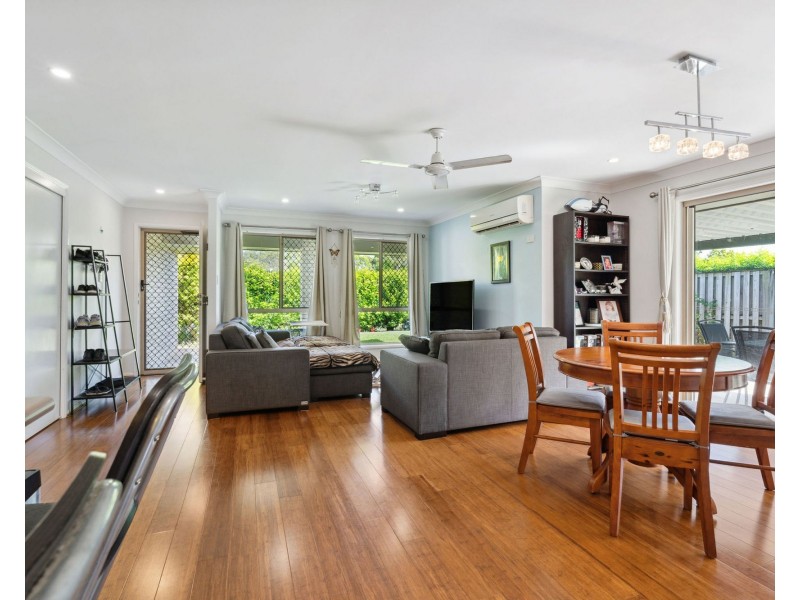 3 Lennox Street, Pacific Pines QLD 4211