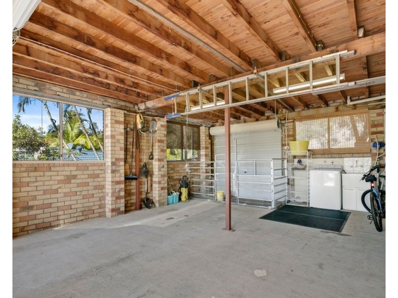 34 Capricorn Dr, Pacific Pines QLD 4211