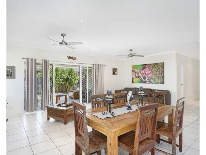 47 Phoenix Street, White Rock QLD 4868