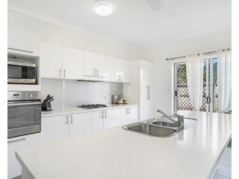 47 Phoenix Street, White Rock QLD 4868