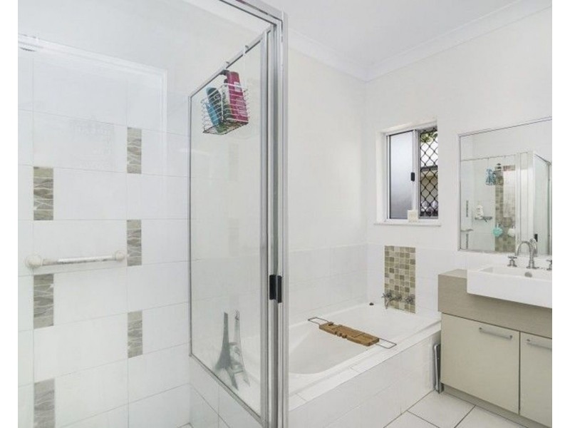 47 Phoenix Street, White Rock QLD 4868