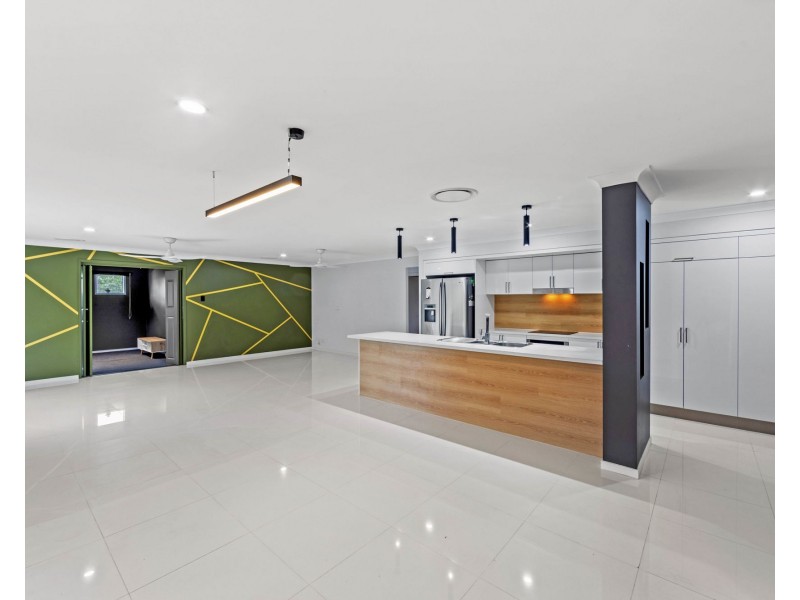 7 Silver Sedge Way, Upper Coomera QLD 4209