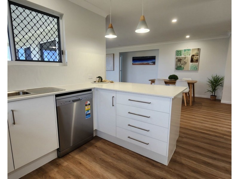 11 Fraser Avenue, Innes Park QLD 4670