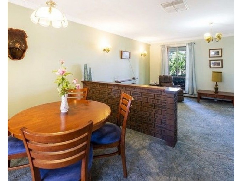 53 Linden Way, Forrestfield WA 6058