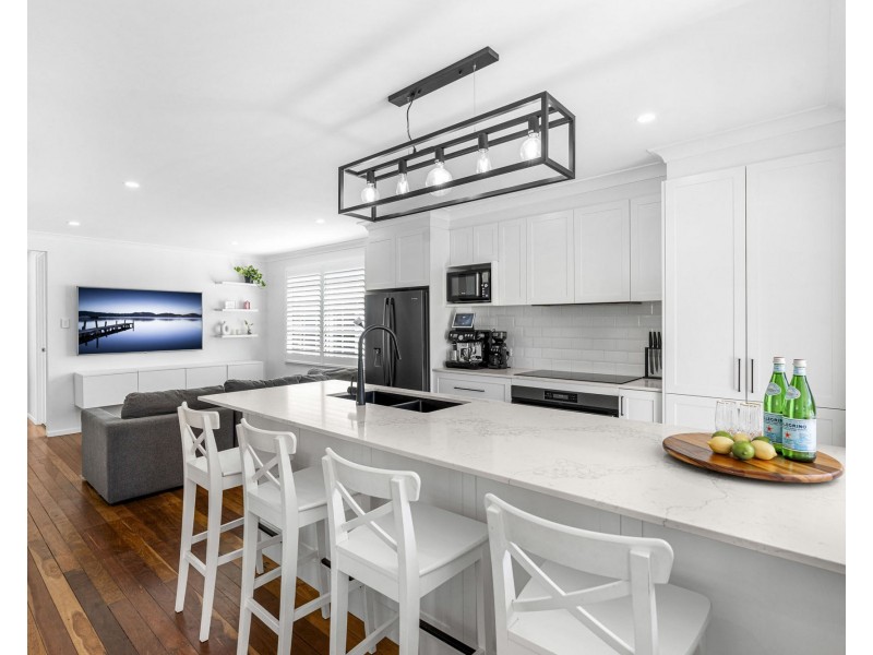 90 Dawson Road, Upper Mount Gravatt QLD 4122