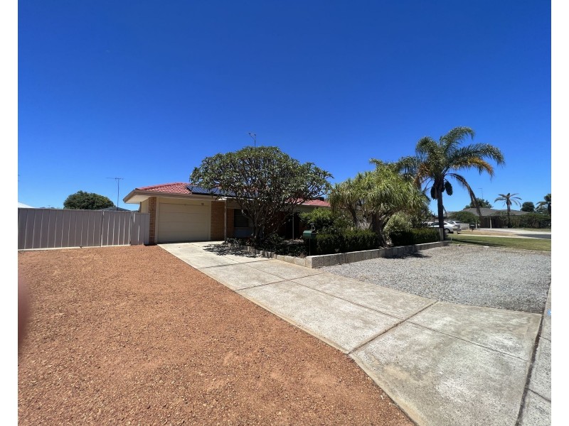 15 Norwich Close, Greenfields WA 6210
