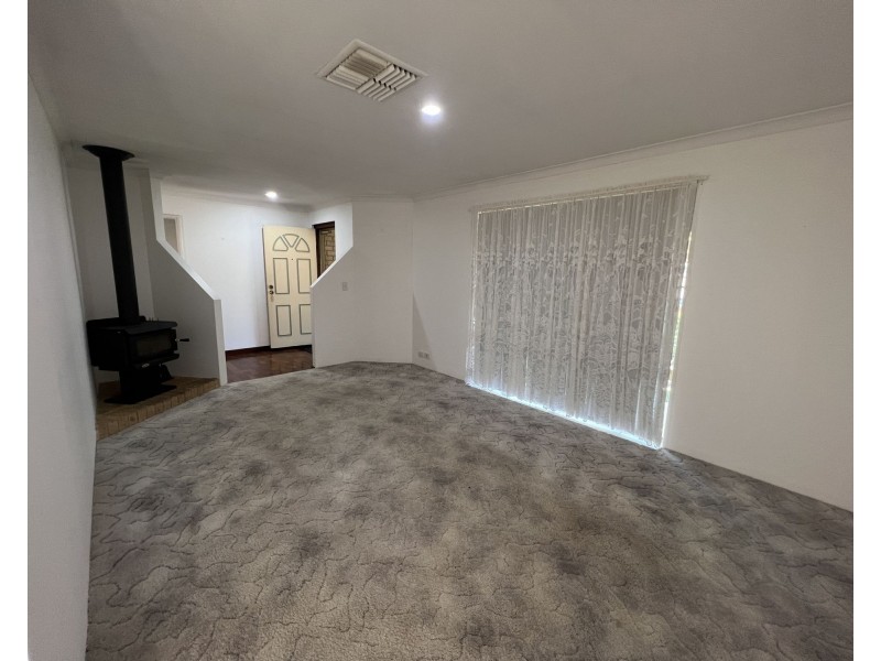 15 Norwich Close, Greenfields WA 6210